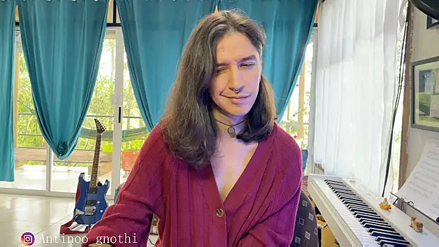 Antinoo Gnothi online show from 12.04.24