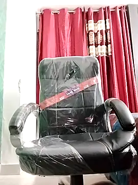 Noor Darliing online show from 11.17.25