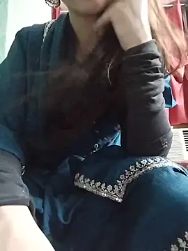 Noor Darliing online show from 05.13.26