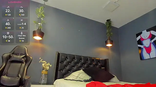 Sophiietaylor online show from 02.07.25