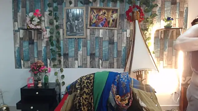 KarimaSarabe online show from 11.15.25