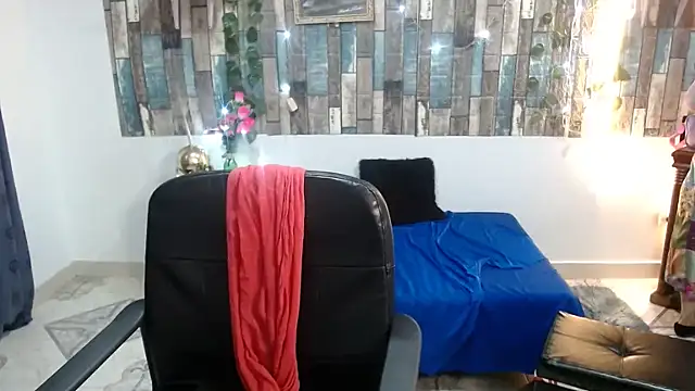 Snapshot of KarimaSarabe chatting on 01.16.26 KarimaSarabe online show from 01.16.26