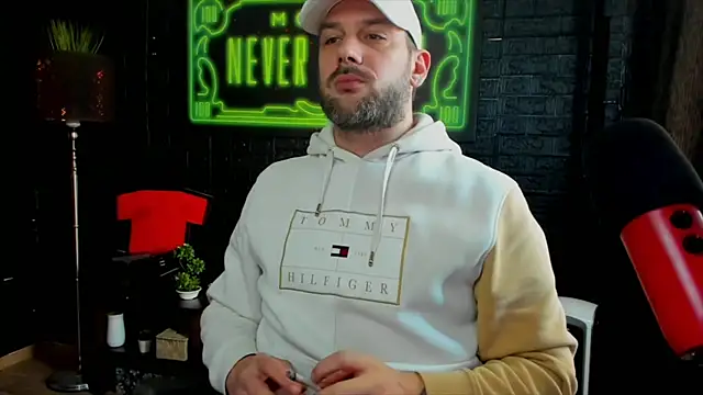 LexXHardy online show from 02.25.25