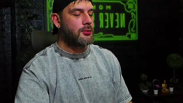 LexXHardy online show from 11.13.25