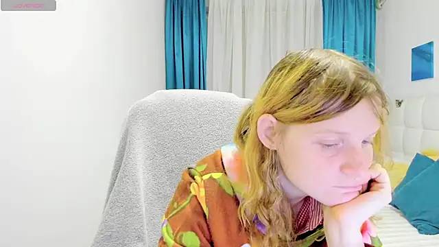 Snapshot of Kathlyn__Heath chatting on 11.16.25 Kathlyn Heath online show from 11.16.25