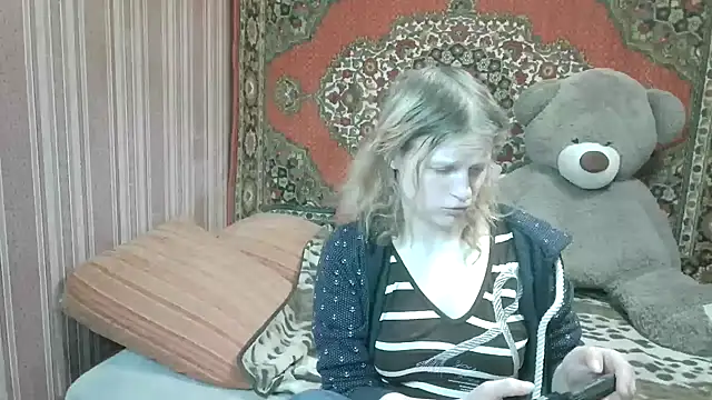 Snapshot of Kathlyn__Heath chatting on 12.22.25 Kathlyn Heath online show from 12.22.25