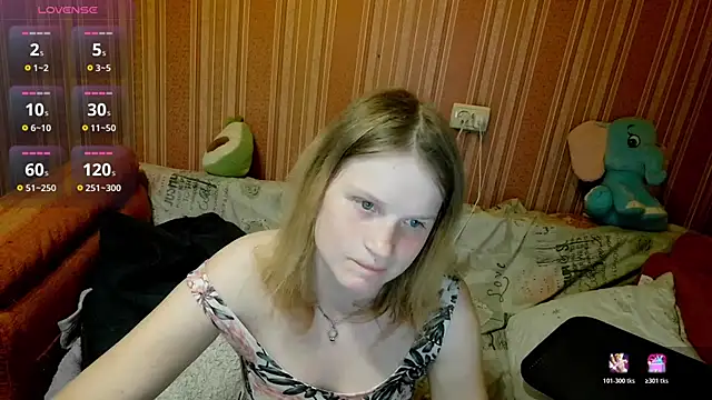 Snapshot of Kathlyn__Heath chatting on 04.15.26 Kathlyn Heath online show from 04.15.26