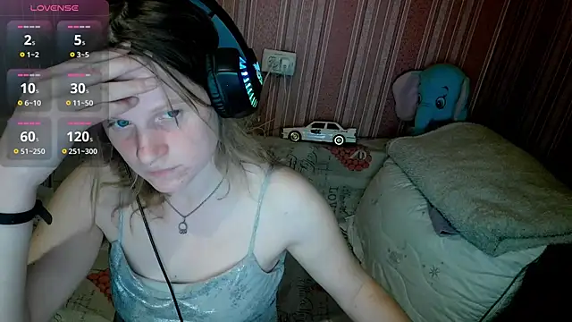 Snapshot of Kathlyn__Heath chatting on 04.18.26 Kathlyn Heath online show from 04.18.26