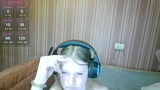 Snapshot of Kathlyn__Heath chatting on 04.23.26 Kathlyn Heath online show from 04.23.26