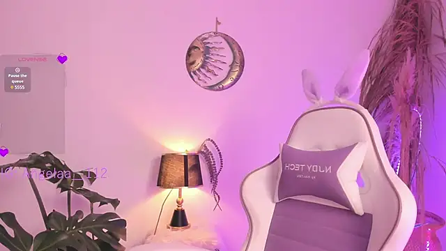 Anngel 1 online show from 02.14.25