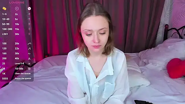 Linda Bryant online show from 02.11.25