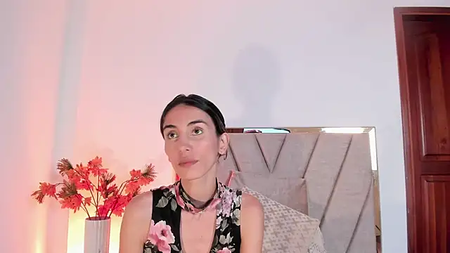 Nina Cavaali online show from 02.24.25