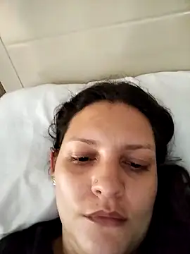 Mia Hampton online show from 09.24.25