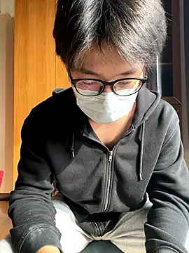 Snapshot of h4779150 chatting on 01.18.26 h4779150 online show from 01.18.26