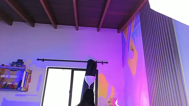 Cuttiealice online show from 11.25.25