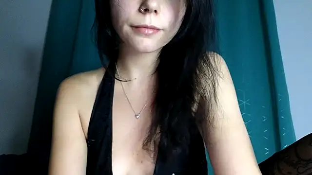 Snapshot of Durghetta chatting on 09.28.25 Durghetta online show from 09.28.25