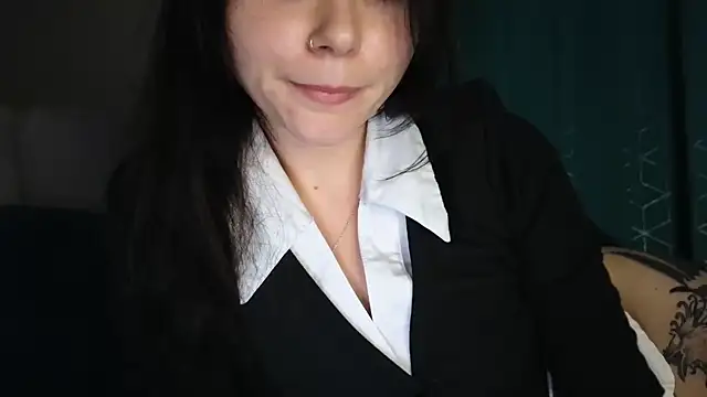 Snapshot of Durghetta chatting on 10.10.25 Durghetta online show from 10.10.25