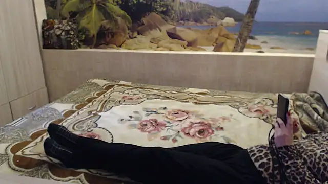 Aphelandra online show from 03.18.25