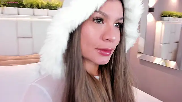 Snapshot of ValeriaGarcia chatting on 01.31.25 ValeriaGarcia online show from 01.31.25