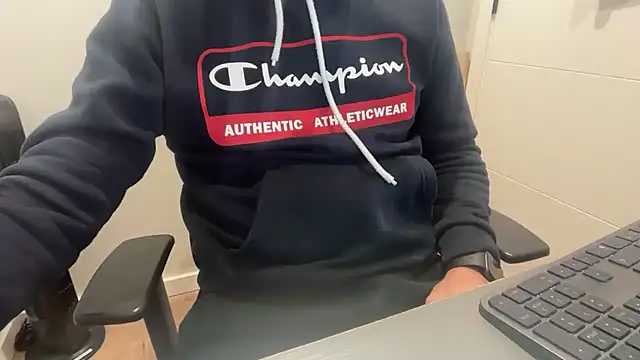 rickyi2023 online show from 03.30.26