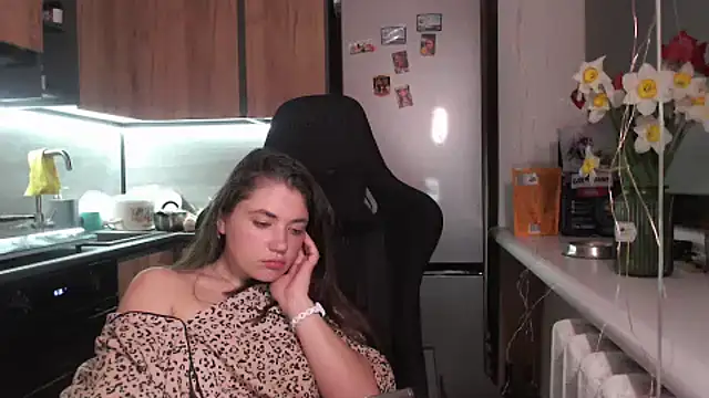 Snapshot of delightful_sofi chatting on 04.16.26 delightful sofi online show from 04.16.26