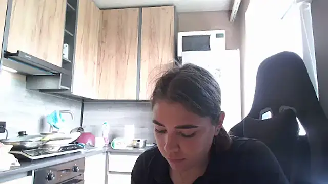 Snapshot of delightful_sofi chatting on 05.23.26 delightful sofi online show from 05.23.26