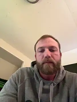 Snapshot of 8inchHOLEpunch chatting on 12.30.24 8inchHOLEpunch online show from 12.30.24