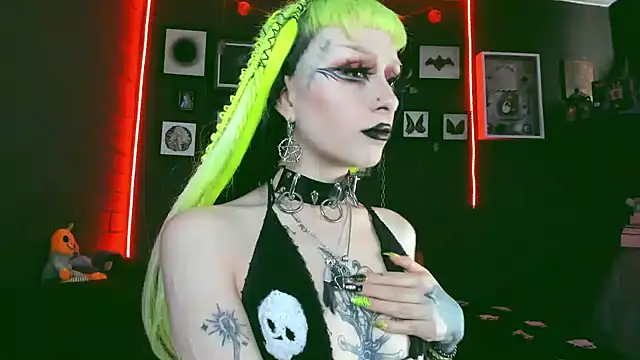 insania 9999  online show from 02.04.25