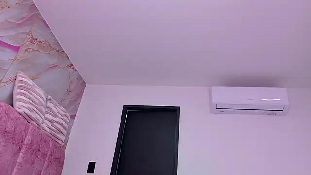 Snapshot of celeste_sea chatting on 02.12.26 celeste sea online show from 02.12.26