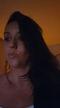 Snapshot of SaharaGarcia__ chatting on 06.25.26 SaharaGarcia online show from 06.25.26