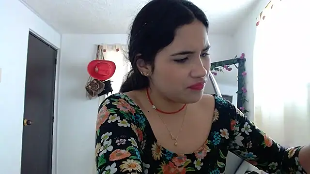 InocentHeaven1 online show from 12.12.24