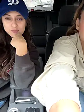 LeaGambit   online show from 11.14.25