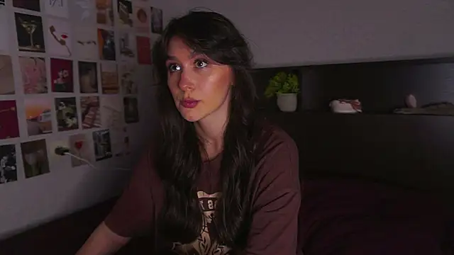 itssophiie online show from 09.11.25