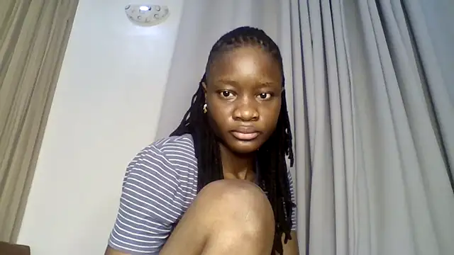 Snapshot of sweet_sassy_ chatting on 03.10.26 sweet sassy online show from 03.10.26