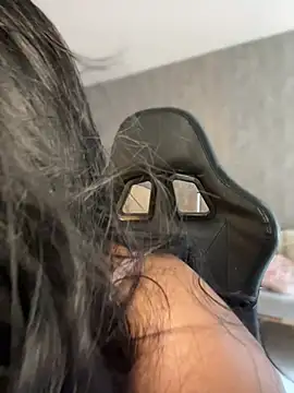 Snapshot of clarachanelricek chatting on 02.14.25 clarachanelricek online show from 02.14.25