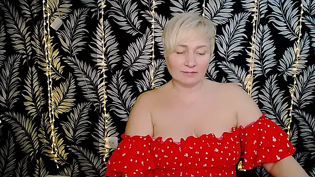 Olivia playful online show from 02.08.25