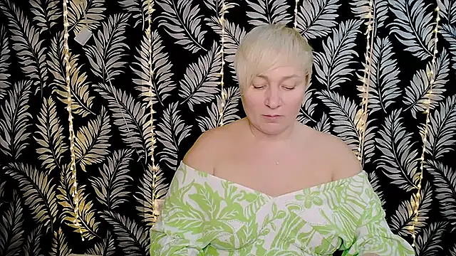 Olivia playful online show from 02.24.25