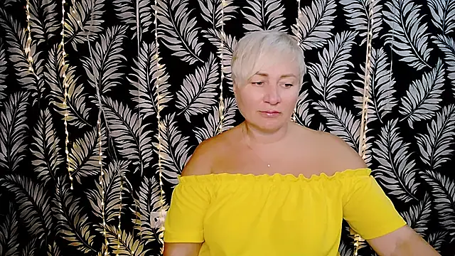 Olivia playful online show from 10.11.25