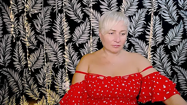 Olivia playful online show from 10.12.25