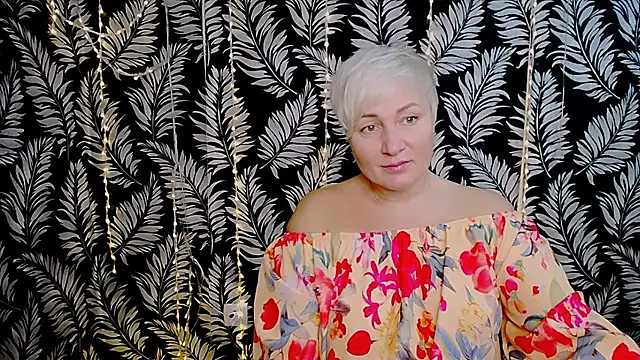 Olivia playful online show from 11.28.25