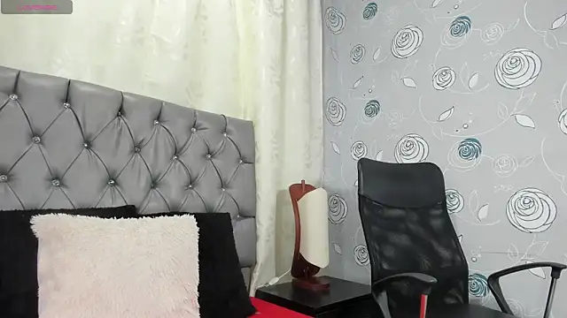 luna evaa online show from 01.14.26