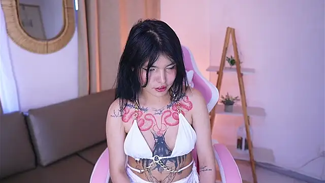 dianebleu online show from 11.08.25