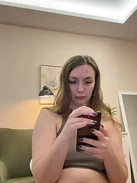Snapshot of Janeee chatting on 01.03.25 Janeee online show from 01.03.25