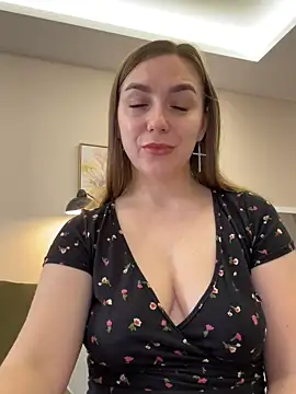Snapshot of Janeee chatting on 01.21.25 Janeee online show from 01.21.25