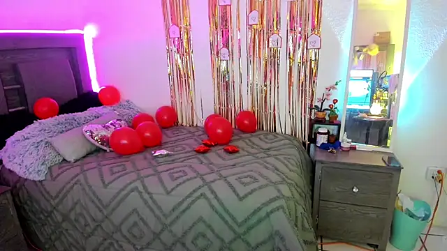 Snapshot of Cherrynoa chatting on 02.15.26 Cherrynoa online show from 02.15.26