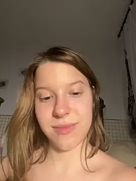 kimczii online show from 02.14.25