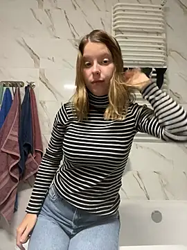 kimczii online show from 03.14.25