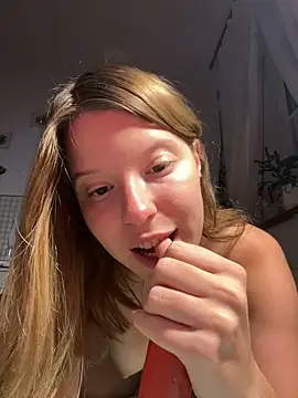 kimczii online show from 03.20.25