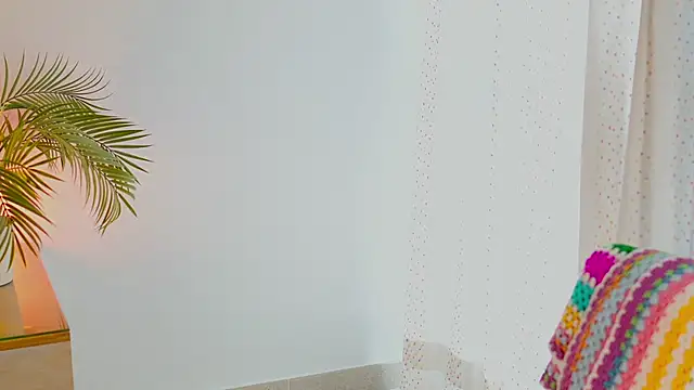 anabelcurvy online show from 12.15.25