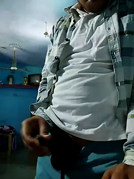 Snapshot of Nishubig chatting on 02.08.25 Nishubig online show from 02.08.25